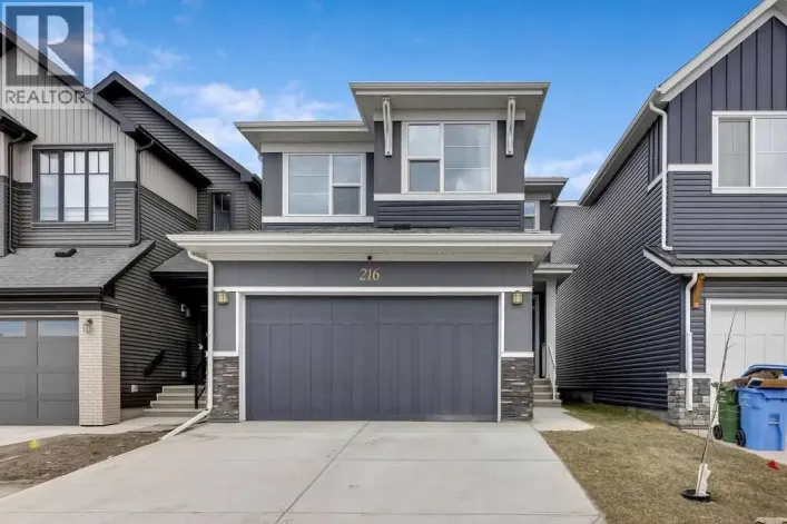 216 Creekstone Row SW, Calgary