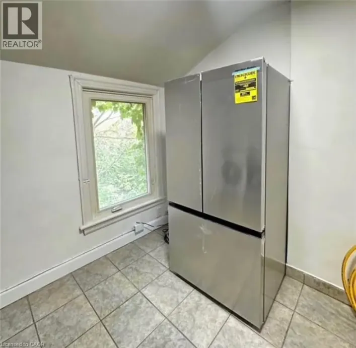 216 JOHN Street N Unit# Upper Unit, Hamilton