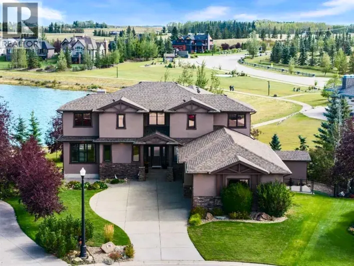 216 Montclair Place, Cochrane Lake