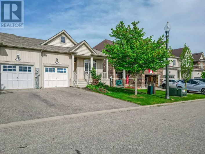 Row / Townhouse for sale: 216 PALMER LANE, Woodstock