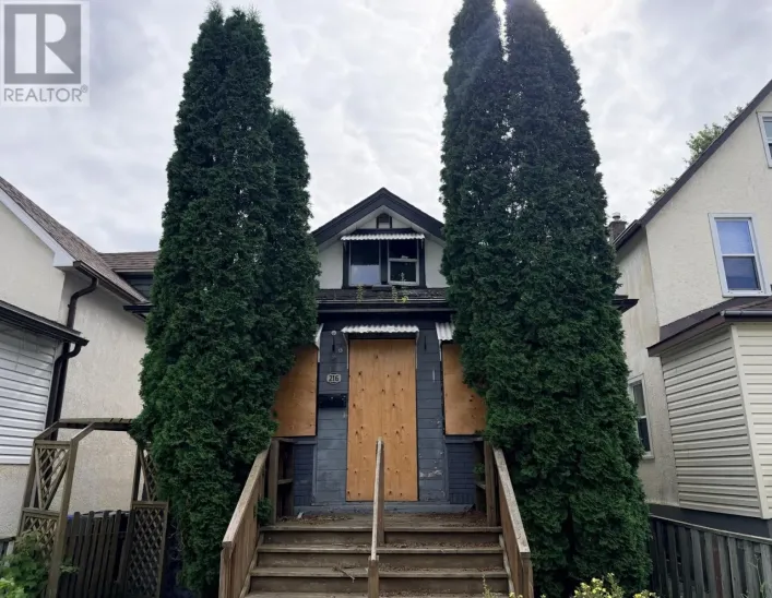 216 ROWAND STREET, Thunder Bay