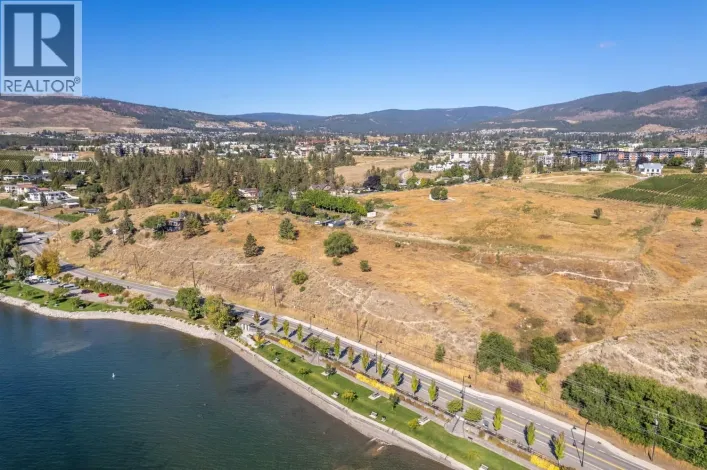 2160 Boucherie Road, West Kelowna