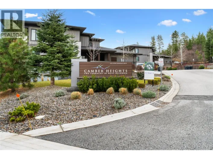 2161 Upper Sundance Drive Unit# 26, West Kelowna