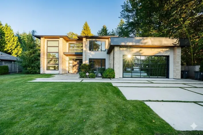 2162 124 STREET, Surrey