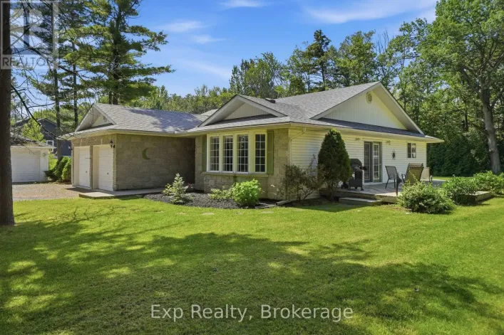 21627 LOYALIST PARKWAY, Prince Edward County