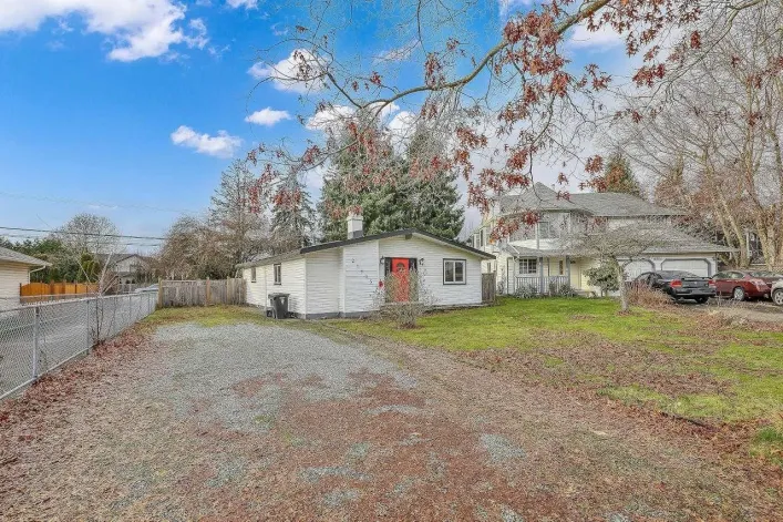 21635 50A AVENUE, Langley