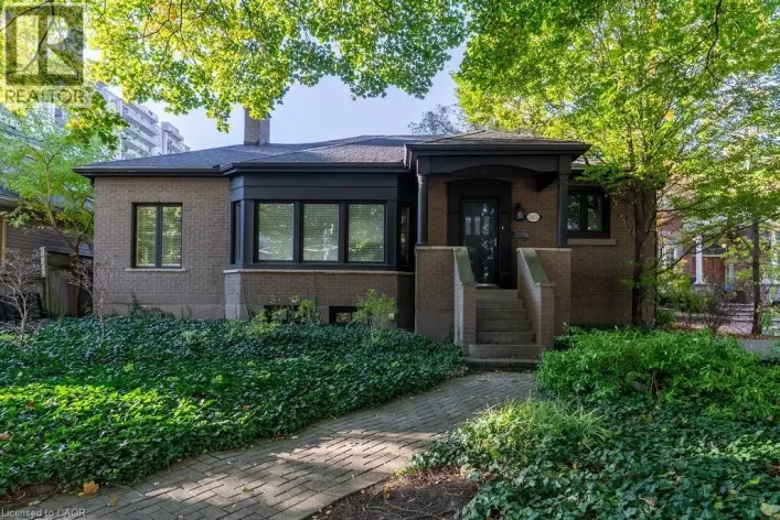 2165 LAKESHORE Road, Burlington