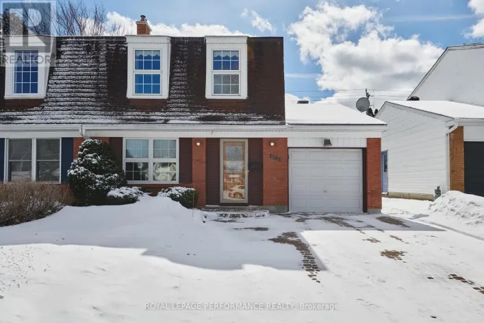 2166 BICKERTON AVENUE, Ottawa