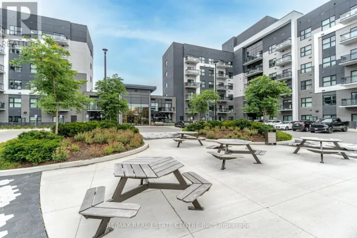 217 - 102 GROVEWOOD COMMON CIRCLE, Oakville