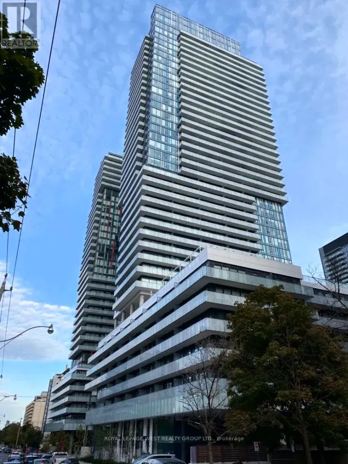 217 - 161 ROEHAMPTON AVENUE, Toronto