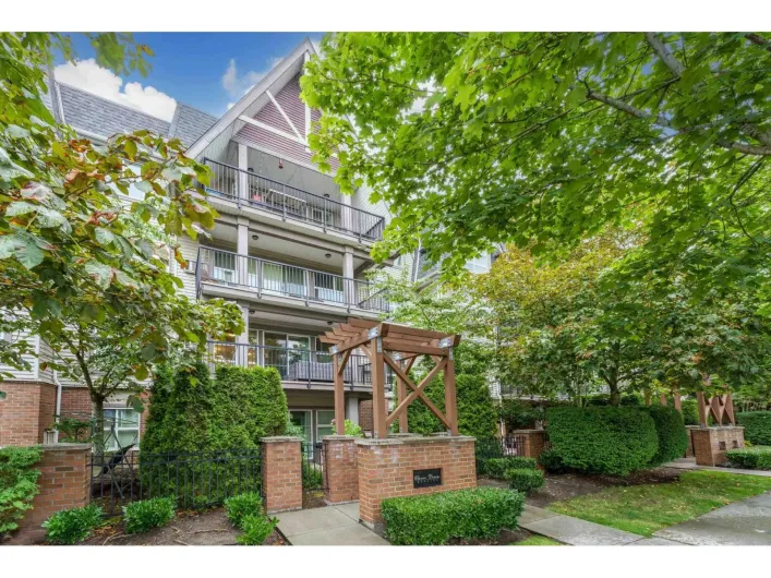 217 17769 57 AVENUE, Surrey