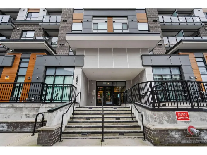 217 20695 EASTLEIGH CRESCENT, Langley