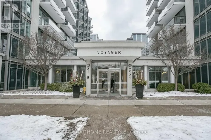 Apartment for rent: 217 - 2119 LAKE SHORE BOULEVARD W, Toronto