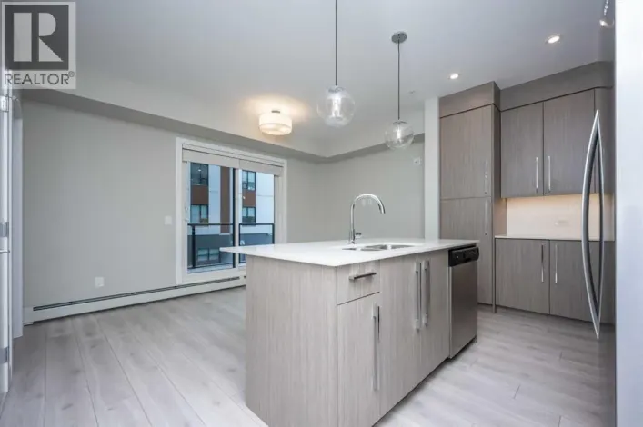 217, 383 Smith Street NW, Calgary