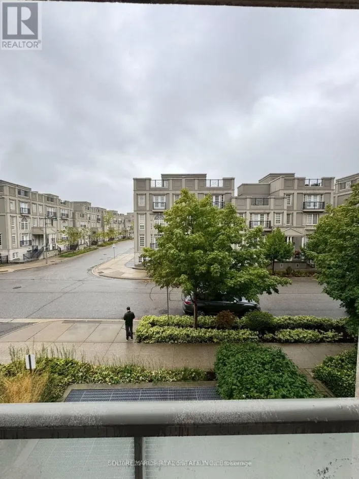 217 - 39 UPPER DUKE CRESCENT, Markham