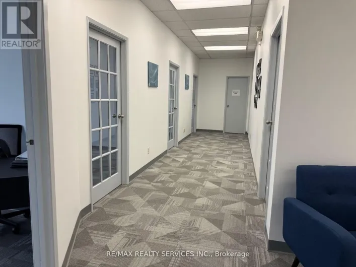 217 - 6705 TOMKEN RD ROAD, Mississauga