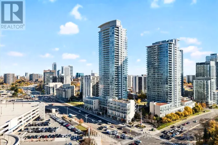 Apartment for sale: 217 - 70 FOREST MANOR ROAD, Toronto