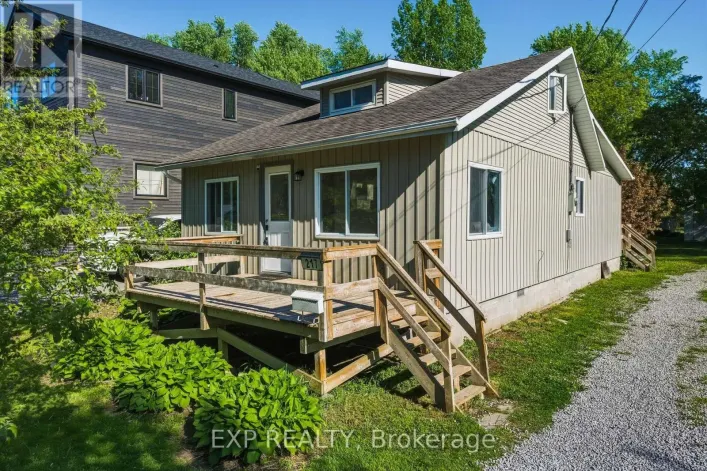 217 BAYVIEW AVENUE, Georgina