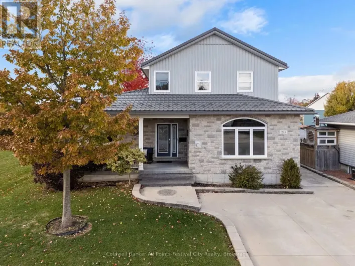 217 BRITANNIA ROAD E, Goderich)