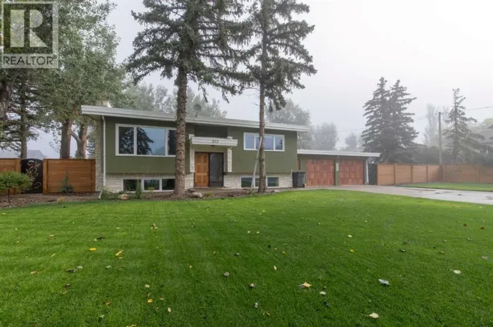 House for sale: 217 Kipp Avenue, Monarch
