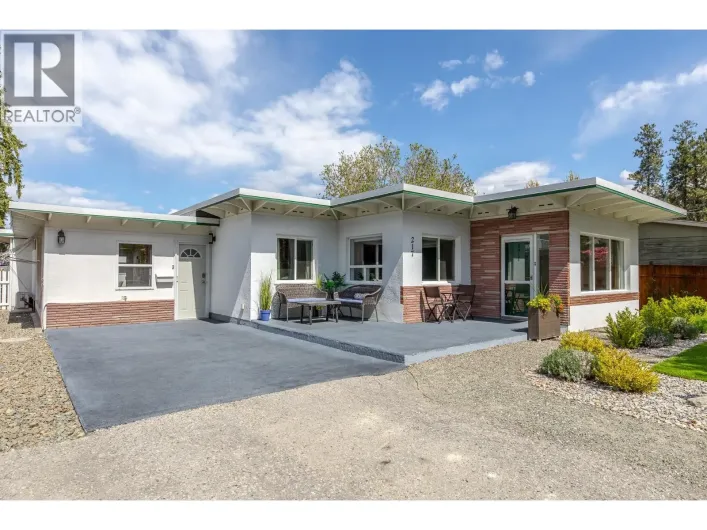217 Lee Avenue, Penticton
