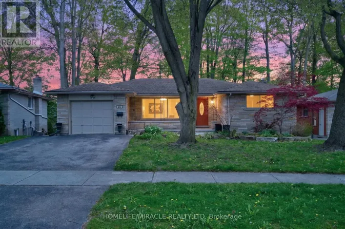 217 PINEGROVE CRESCENT, Waterloo