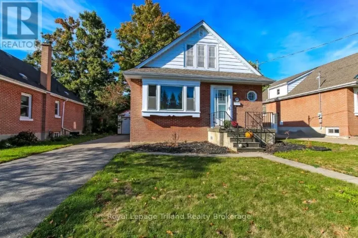 217 SYDENHAM STREET, Woodstock