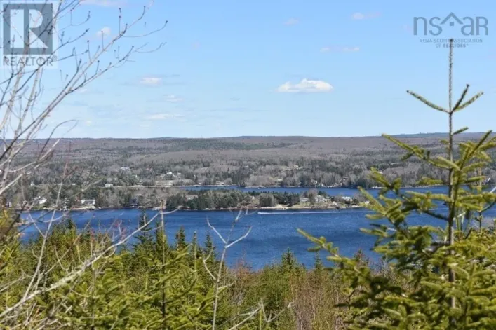 217 Toni Avenue, Boutiliers Point