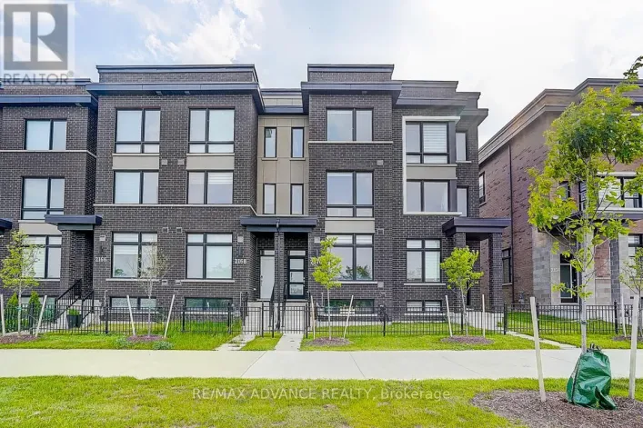 2170 DONALD COUSENS PARKWAY, Markham