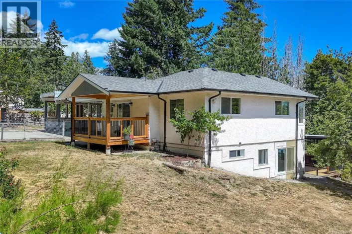 2170 Elizabeth St, Nanaimo