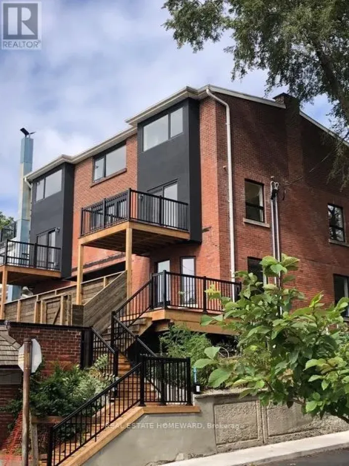 2174 QUEEN STREET E, Toronto