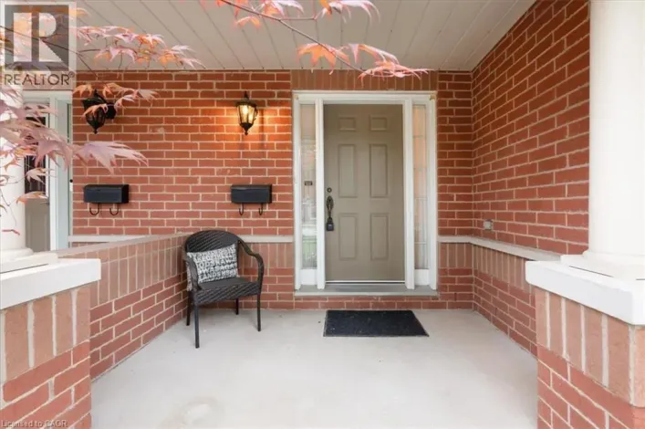 2175 COUNTRY CLUB Drive Unit# 2, Burlington
