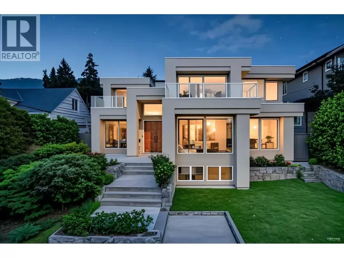 2175 KINGS AVENUE, West Vancouver