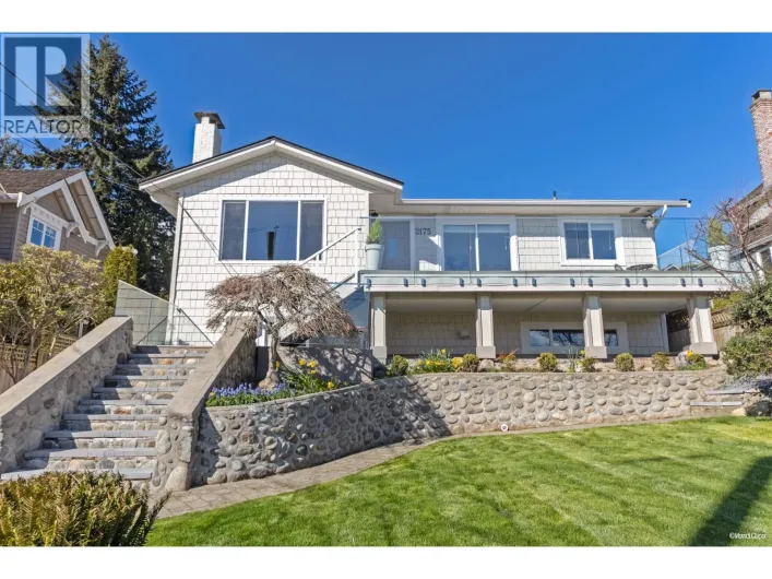 2175 LAWSON AVENUE, West Vancouver