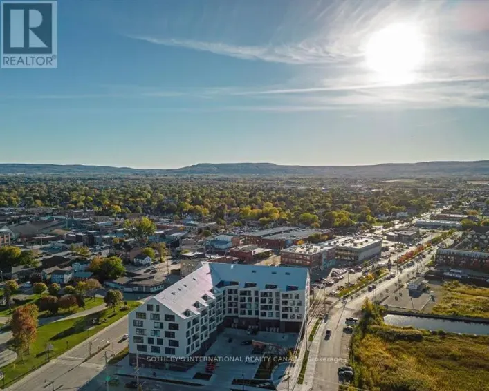 218 - 31 HURON STREET W, Collingwood