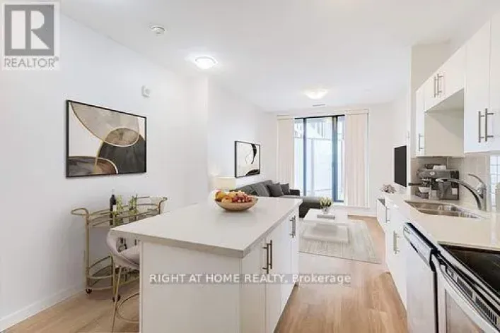 218 - 690 KING STREET, Kitchener