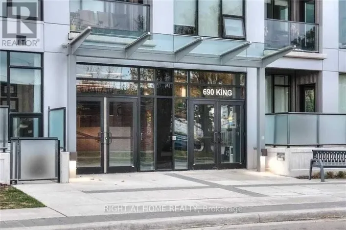 218 - 690 KING STREET W, Kitchener