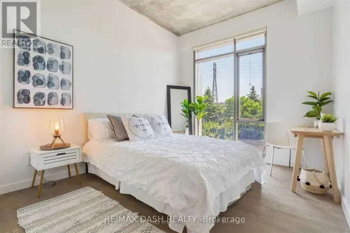 218 - 70 DISTILLERY LANE, Toronto