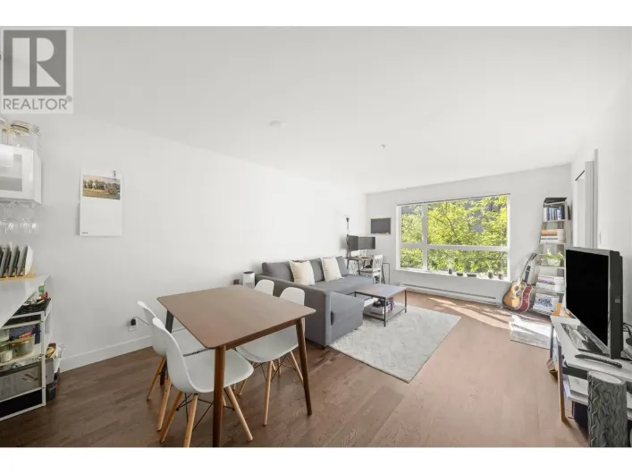 218 7058 14TH AVENUE, Burnaby