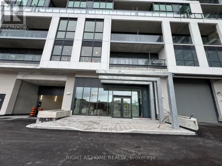 218 - 743 WARDEN AVENUE, Toronto