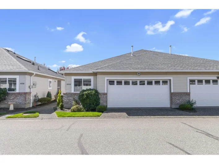 218 8485 YOUNG ROAD|Chilliwack Proper South, Chilliwack