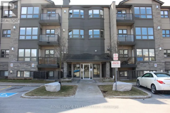 218 - 9 JACKSWAY CRESCENT, London North