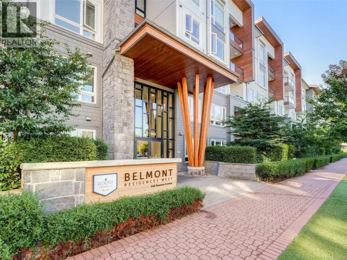 218 960 Reunion Ave, Langford