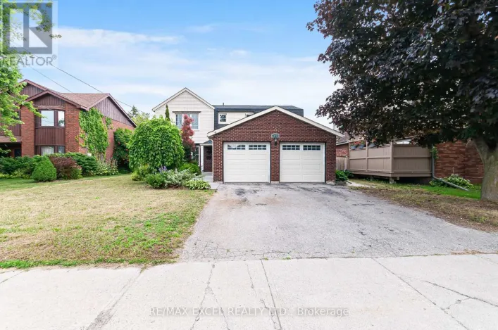218 ANGELINE STREET N, Kawartha Lakes