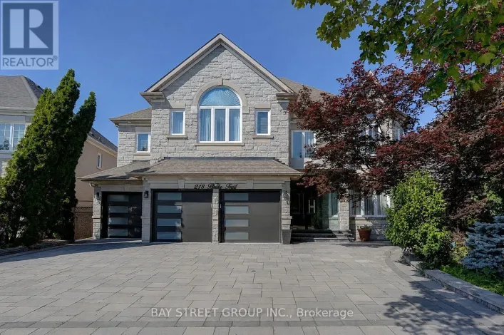 218 BOAKE TRAIL, Richmond Hill