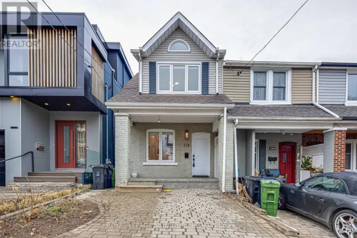218 LEE AVENUE, Toronto