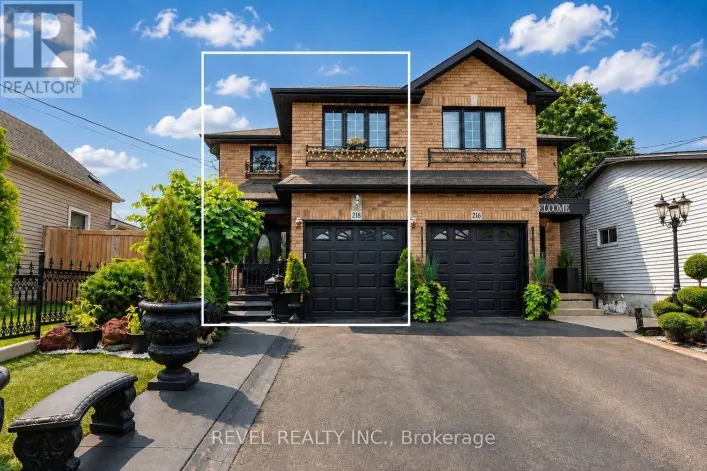 218 MACAULAY STREET E, Hamilton