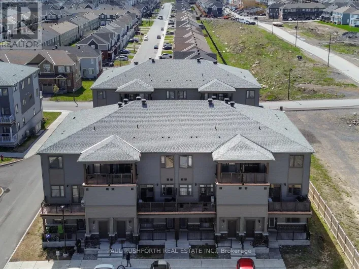 218 PARNIAN PRIVATE, Ottawa