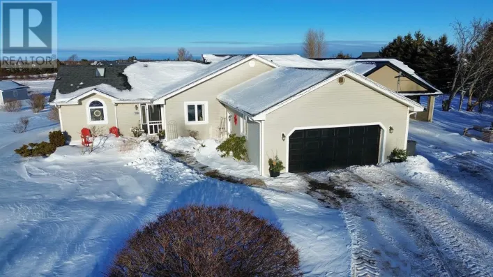 218 Richard Douglas Drive, Mermaid