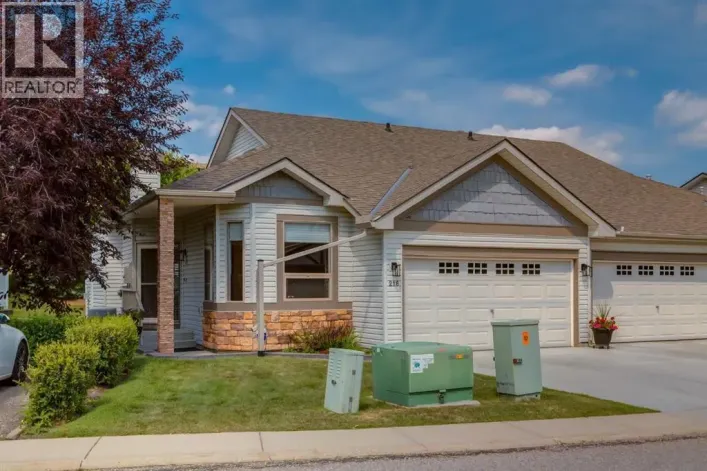 218 Springbank Villas SW, Calgary